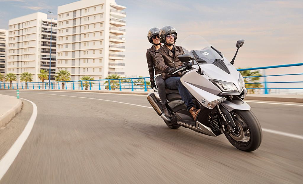 Tmax 2015 - 2016