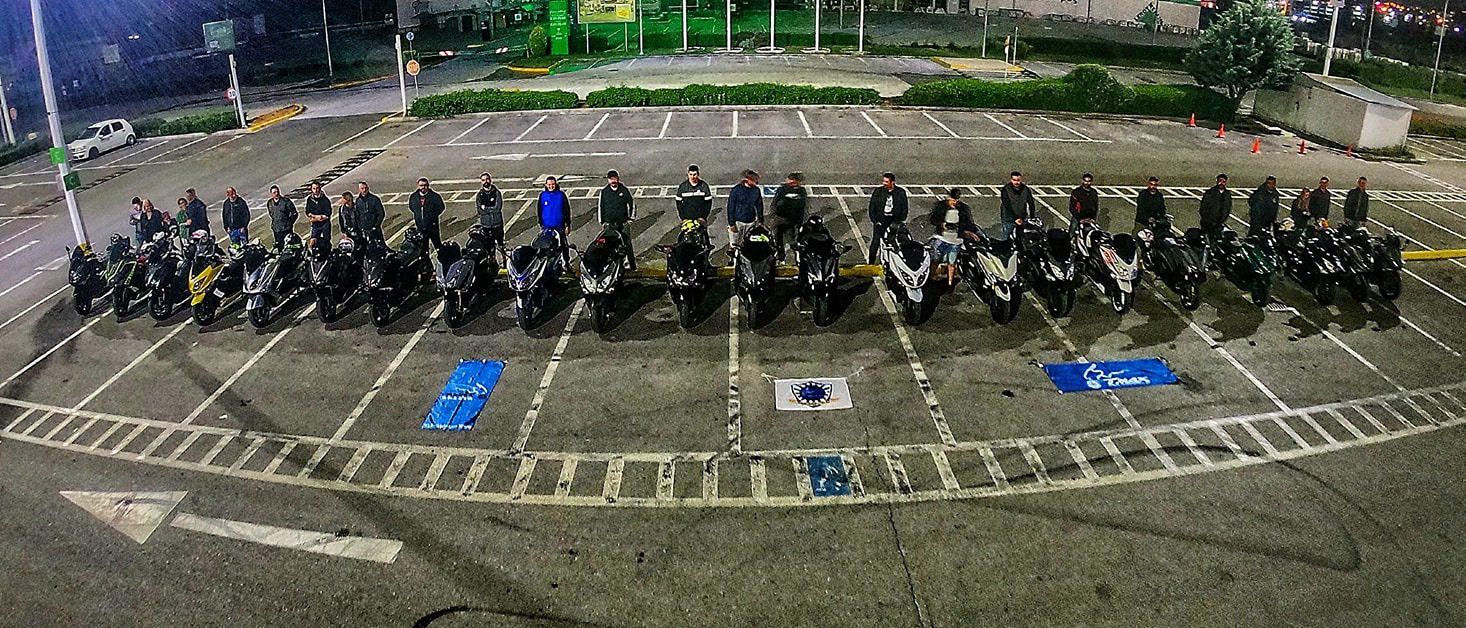 Παράταξη από TMAX των μελών
